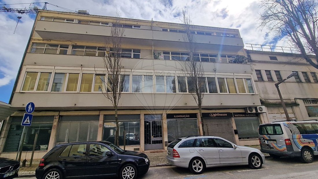 Apartment in Alvalade, Lisbon, Portugal 1 - 16718103