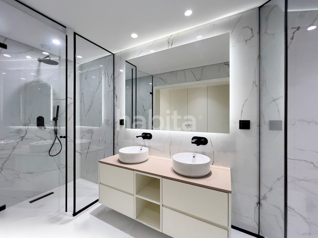 Apartment in Mafamude e Vilar do Paraiso, Porto District, Portugal 4 - 15501699