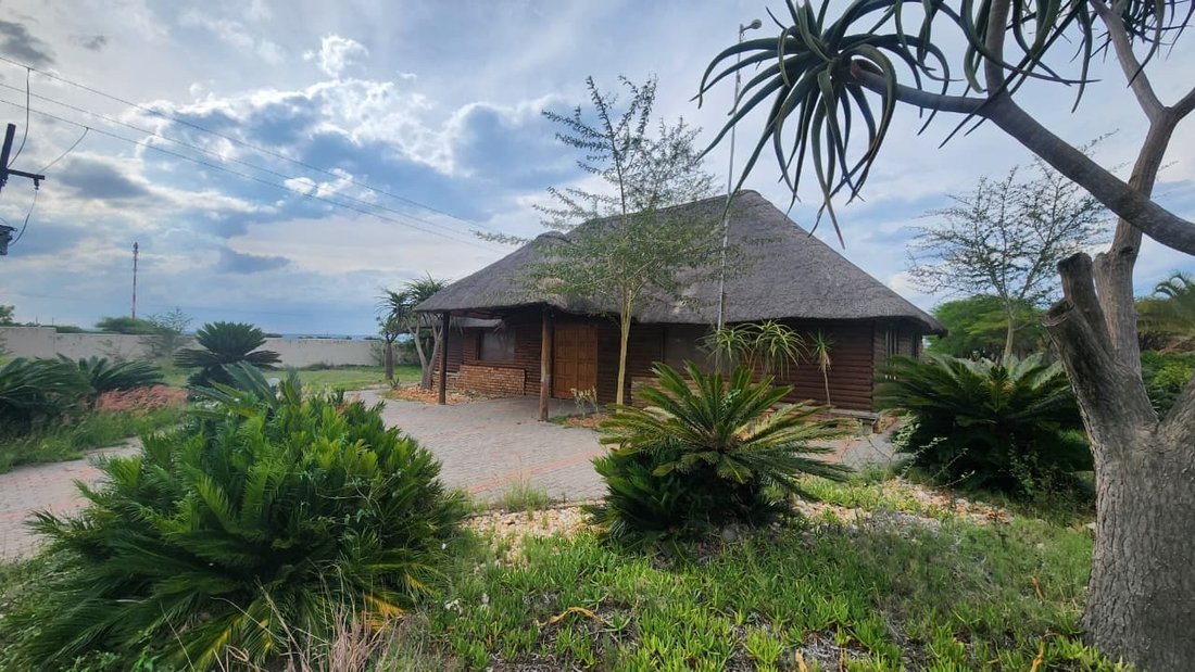 Estate in Seshego-A, Limpopo, South Africa 4 - 16712048
