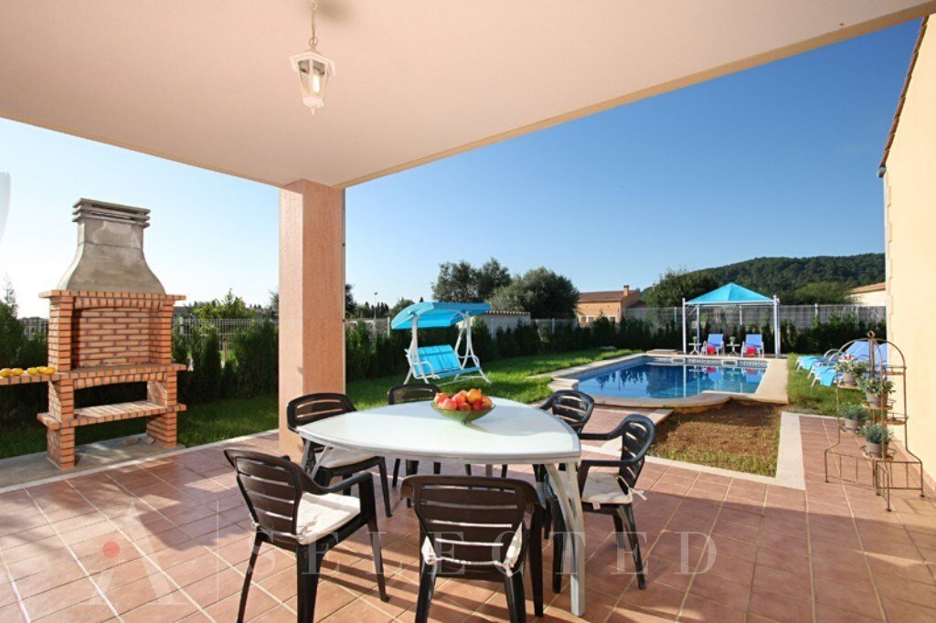 Chalet in sa Pobla, Balearic Islands, Spain 5 - 10696520