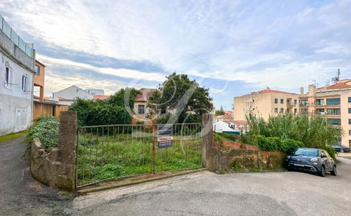 Land in Mafra, Lisbon, Portugal 1