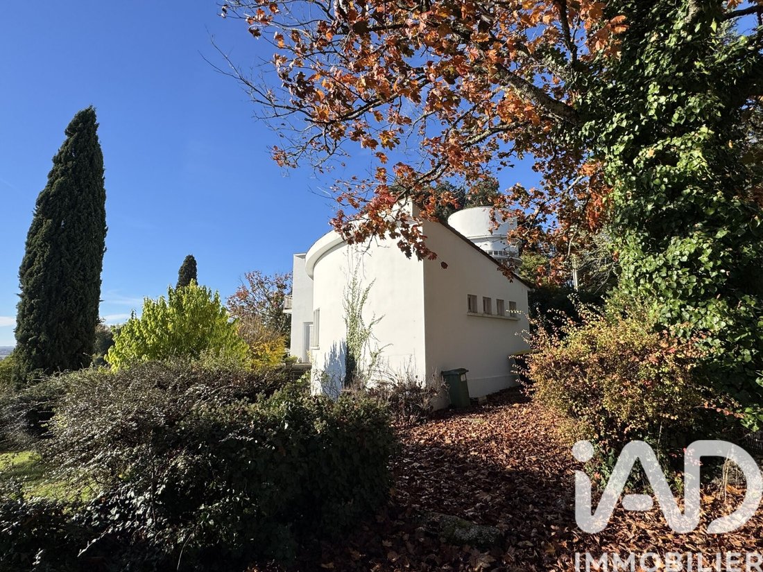 House in Fronsac, Nouvelle-Aquitaine, France 2 - 16716228