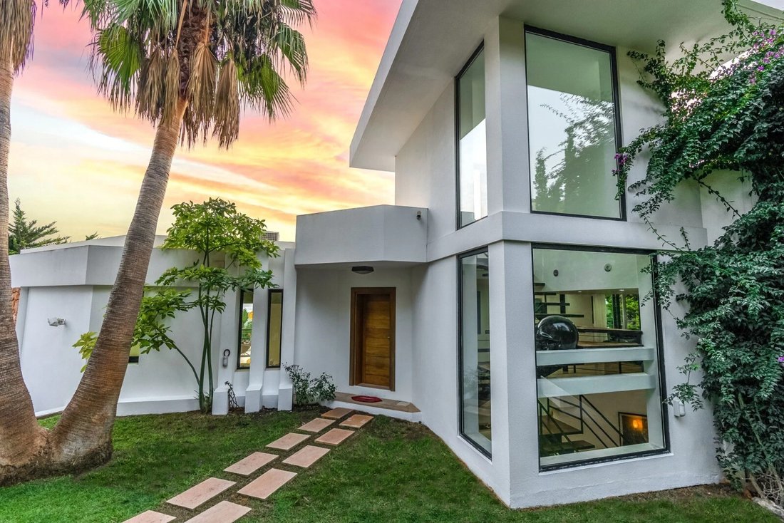 Villa in Can Furnet, Santa Eularia des Riu, Balearic Islands 3 - 16097897