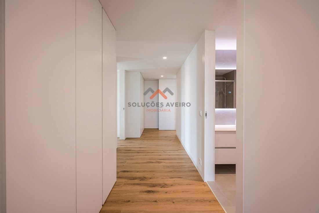 Apartment in Gloria e Vera Cruz, Aveiro District, Portugal 5 - 16570077