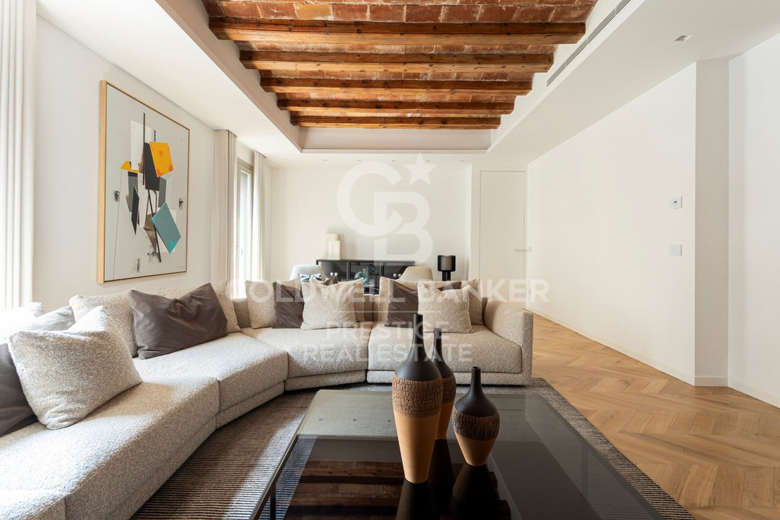 Apartment in Eixample, Barcelona, Spain 2 - 16477925