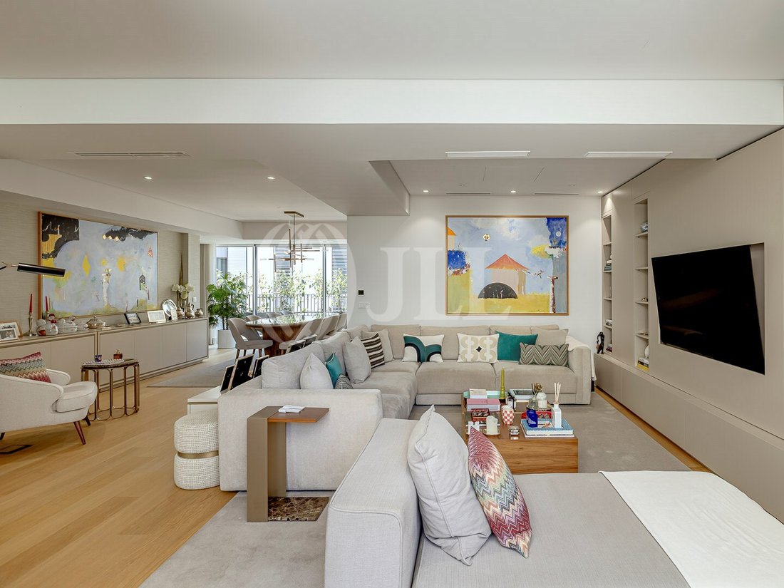 Apartment in Avenidas Novas, Lisbon, Portugal 3 - 16086796