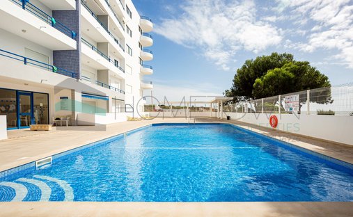 Appartamento a Quarteira, Algarve, Portogallo 1