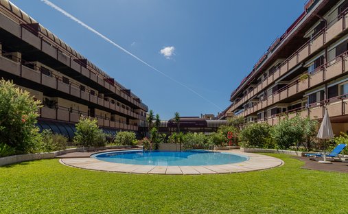 Apartment in Estoril, Cascais e Estoril, Lisbon 1