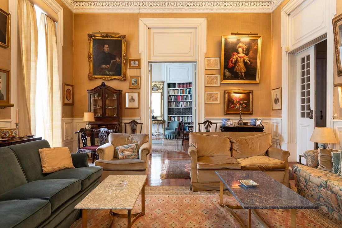 House in Misericordia, Lisbon, Portugal 2 - 16150899