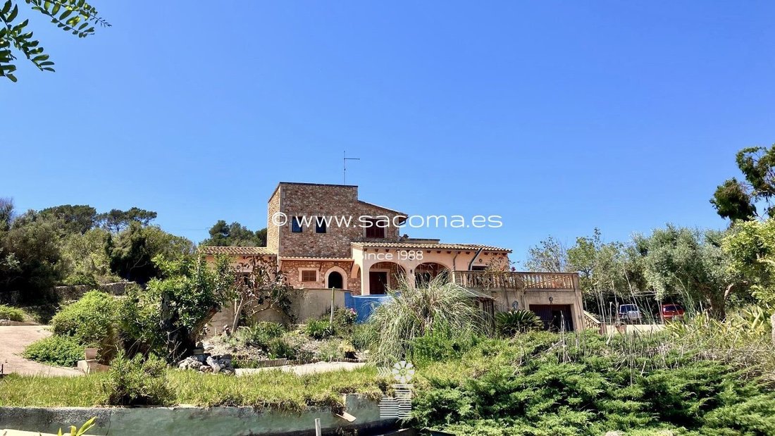 Finca in Moncloa-Aravaca, Madrid, Spain 1 - 15810531