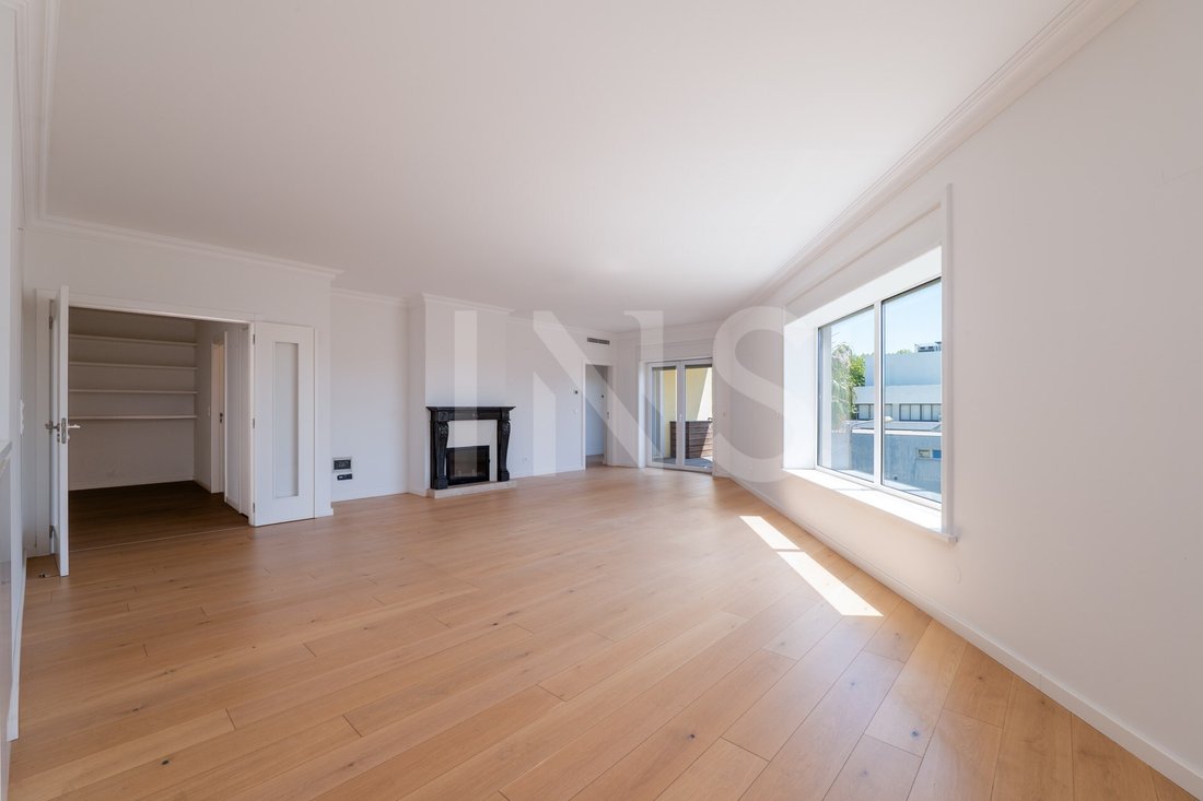 Apartment in Estoril, Cascais e Estoril, Lisbon 3 - 13592932