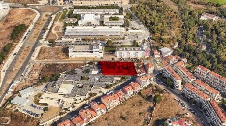 Land in Alcantara, Lisbon, Portugal 4 - 14945101