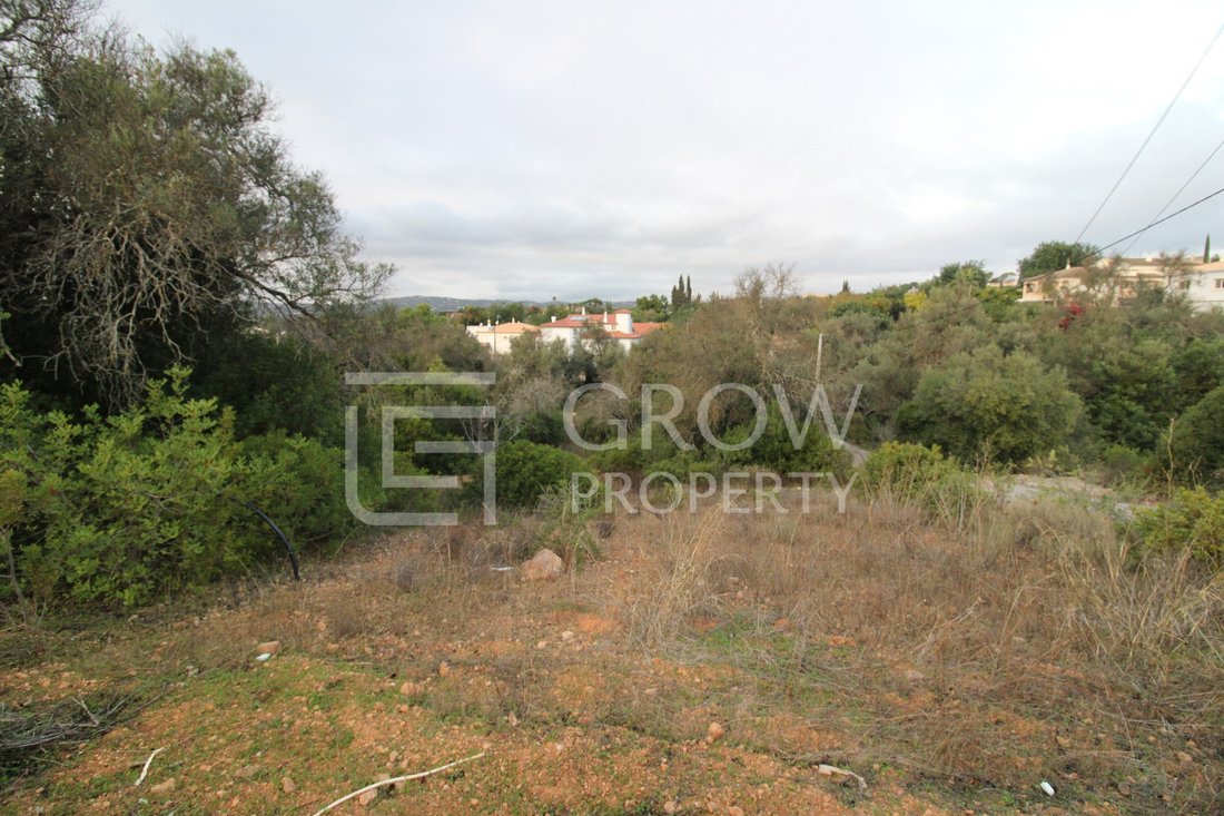Land in Loule (Sao Clemente), Algarve, Portugal 1 - 16704267