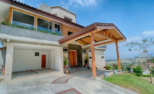 Eigentumswohnung in Santa Ana, San José, Costa Rica 1