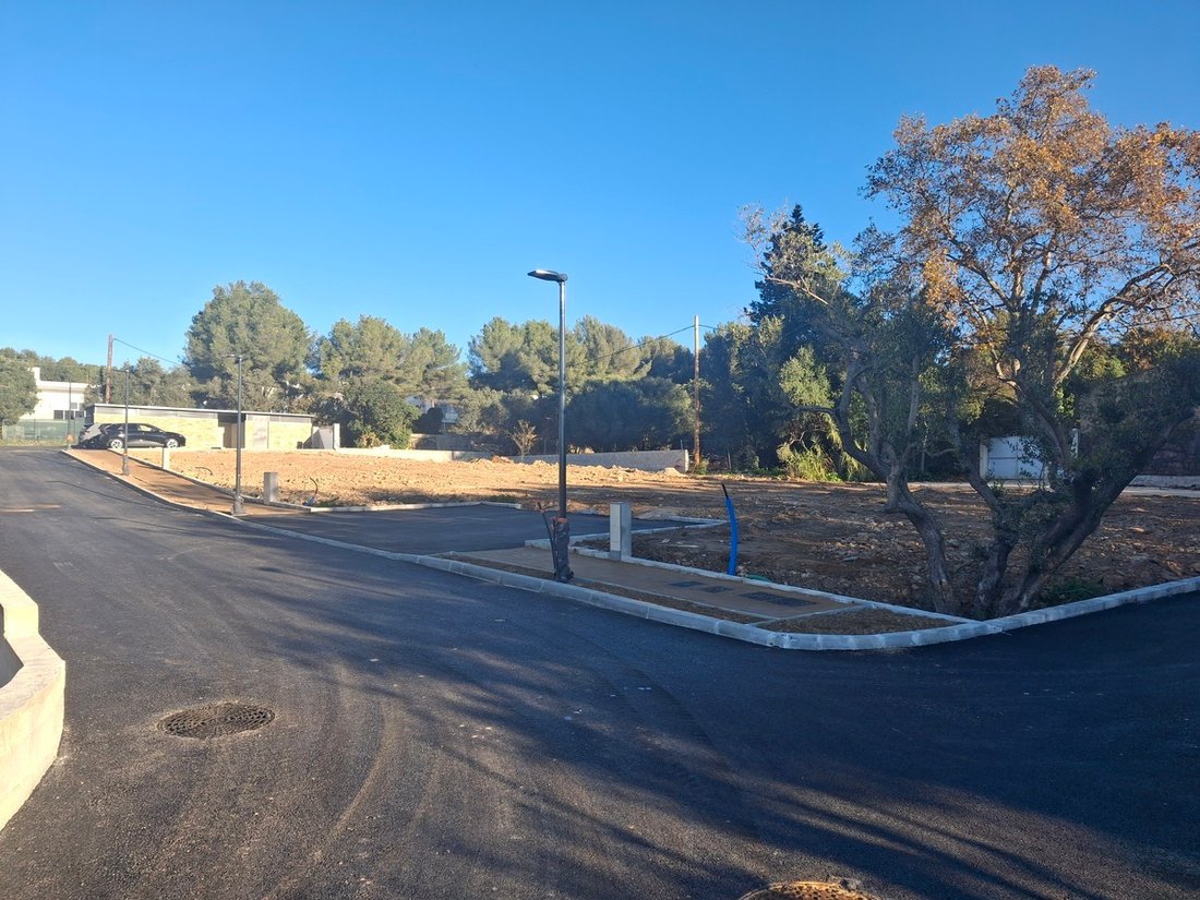 Land in La Ciotat, Provence-Alpes-Côte d'Azur, France 3 - 16711381