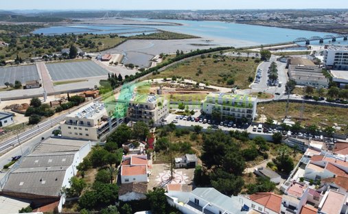 Land in Portimao, Algarve, Portugal 1