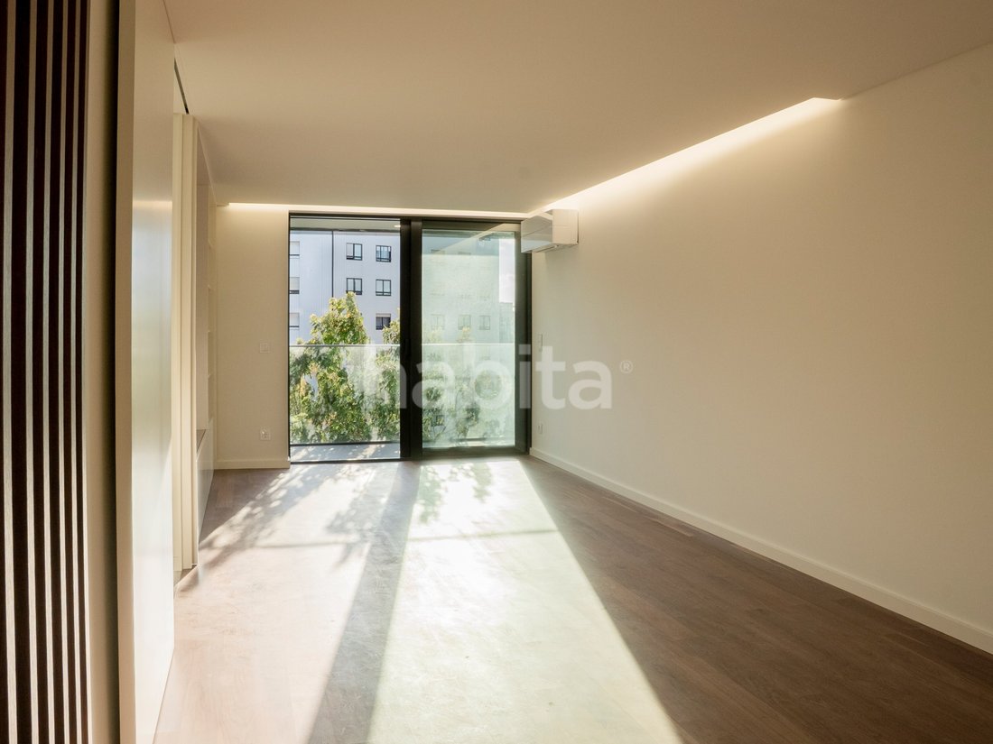 Apartment in Mafamude e Vilar do Paraiso, Porto District, Portugal 5 - 15215125