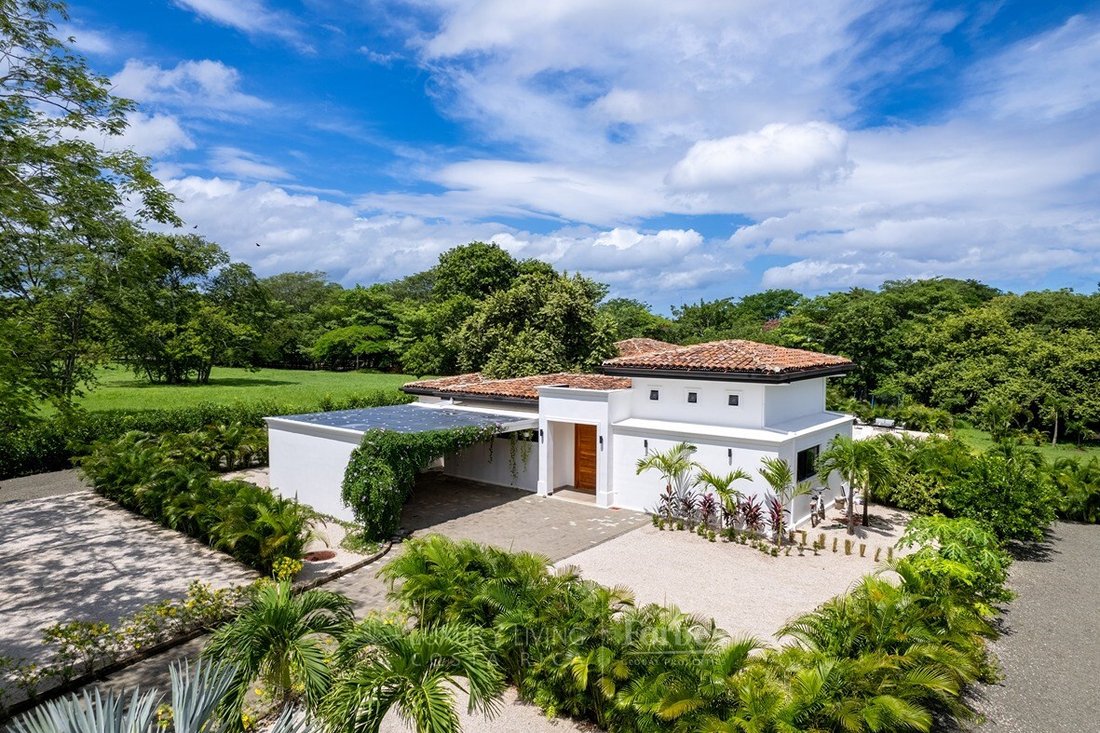 Condo in Tamarindo, Guanacaste Province, Costa Rica 2 - 16648695
