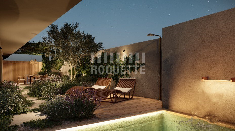 Apartment in Lordelo do Ouro e Massarelos, Porto District, Portugal 1 - 16403091