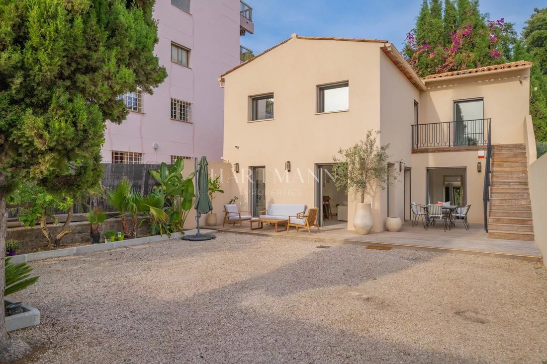 Townhouse in Camp Long, Cannes, France 3 - 16715517