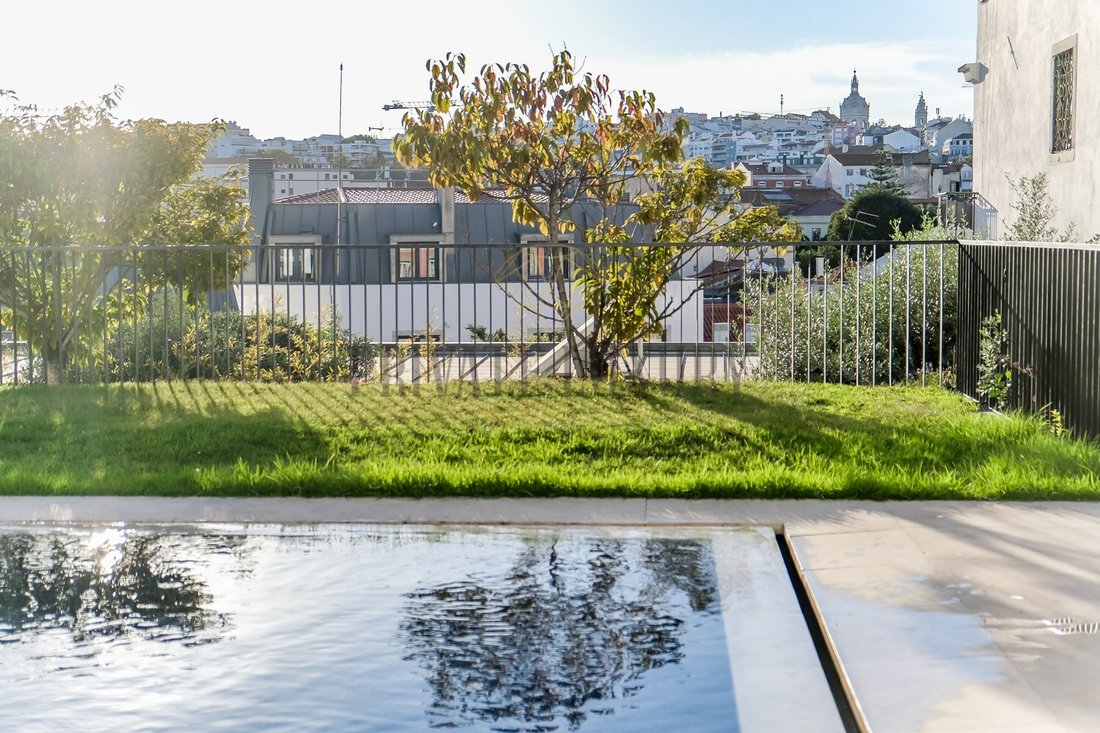 Apartment in Misericordia, Lisbon, Portugal 3 - 14422608