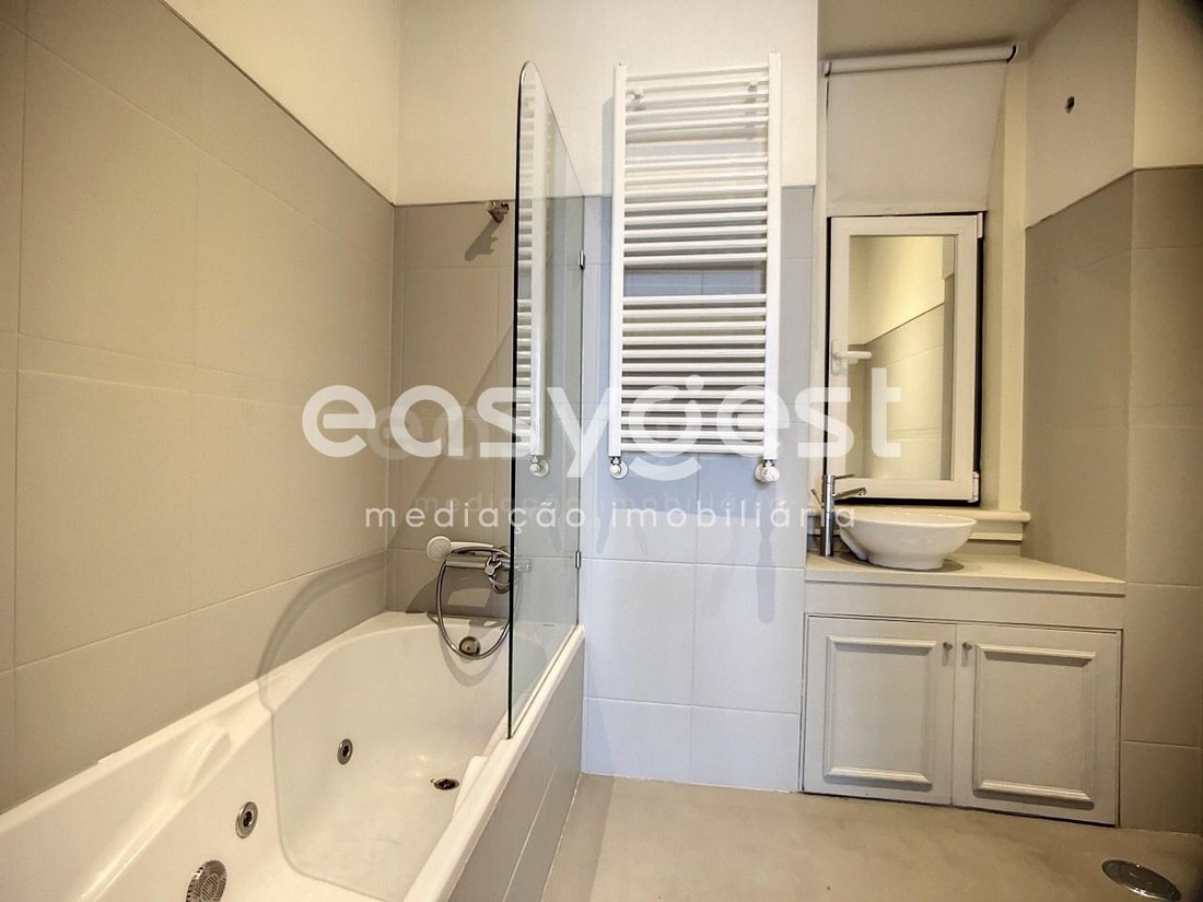 Apartment in Arroios, Lisbon, Portugal 2 - 14743656
