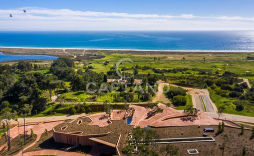 Land in Odiáxere, Algarve, Portugal 1