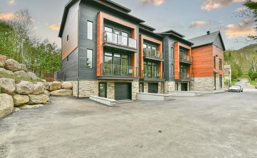 Appartement à Mont-Tremblant, Québec, Canada 1