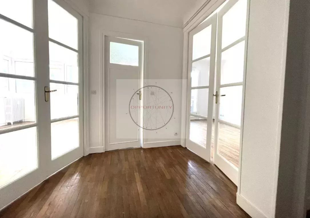 Apartment in Père Lachaise-Réunion, Paris 20e Arrondissement, Paris 5 - 15388736