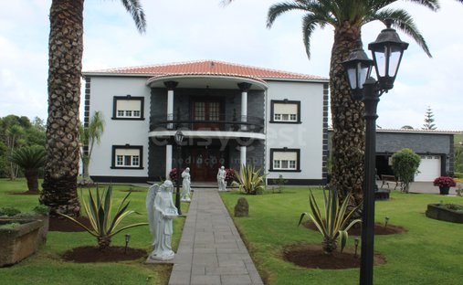 Maison à Porto Martins, Açores, Portugal 1