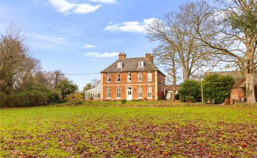 House in Laughton, England 1