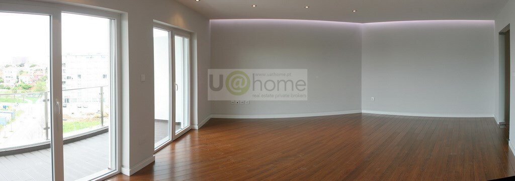 Apartment in Carcavelos e Parede, Lisbon, Portugal 2 - 13559780