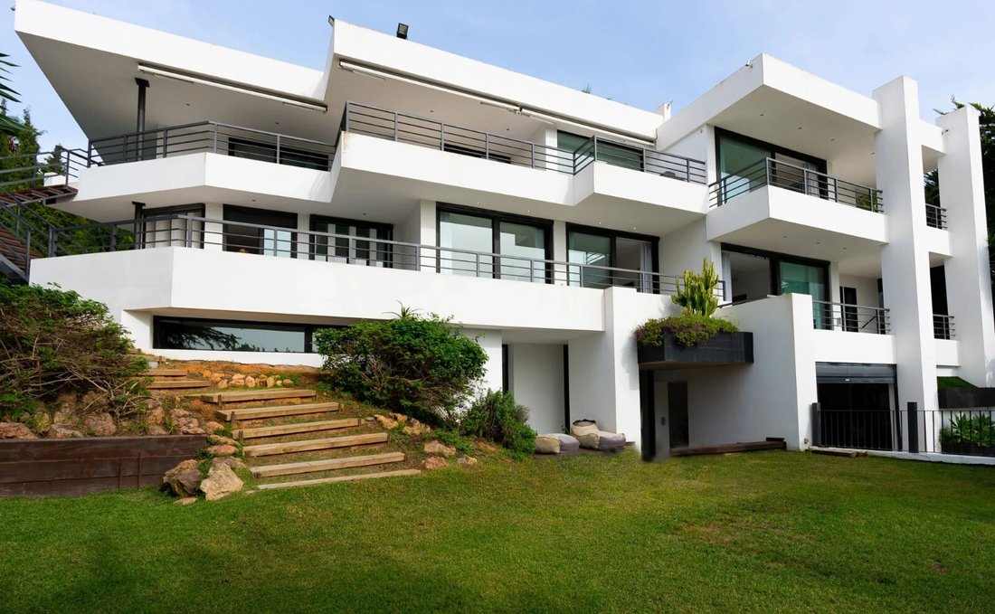 Villa in Can Furnet, Santa Eularia des Riu, Balearic Islands 2 - 16097897