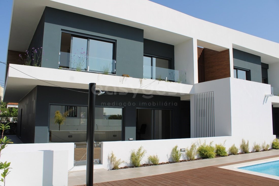 House in Loures, Lisbon, Portugal 1 - 15997290