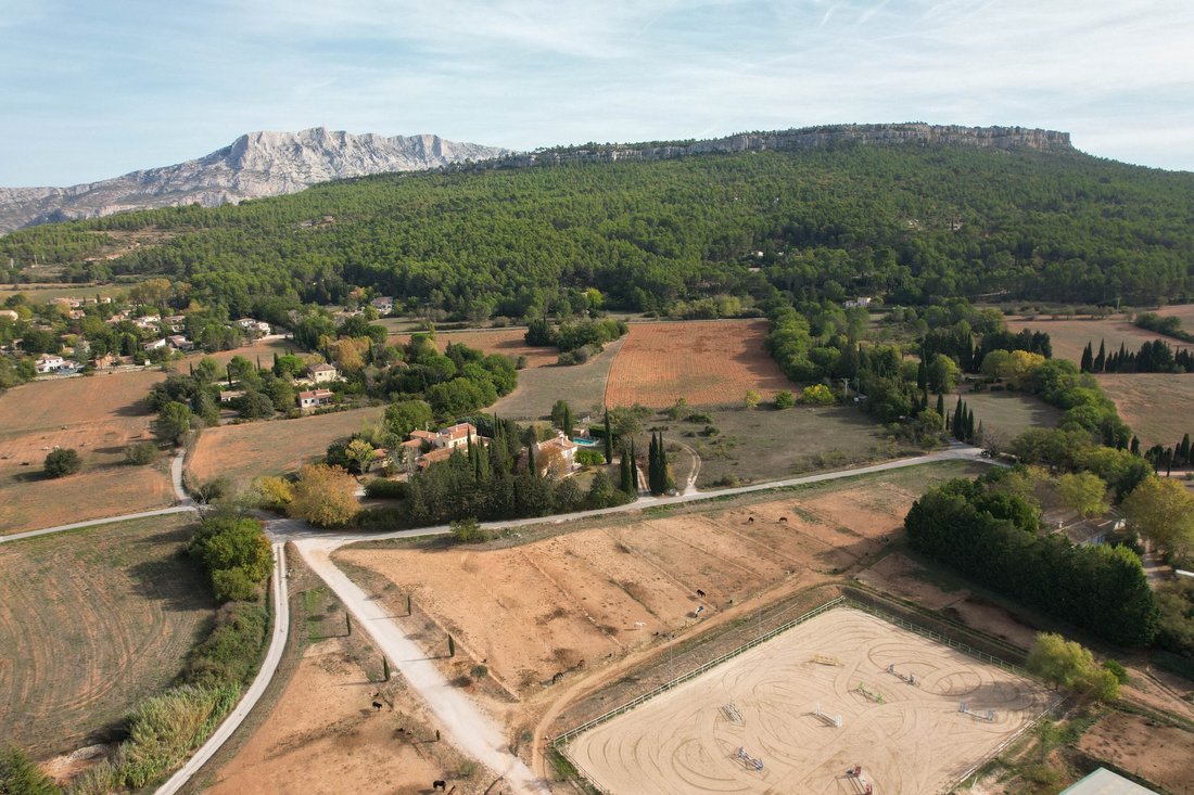 House in Beaurecueil, Provence-Alpes-Côte d'Azur, France 1 - 16718977
