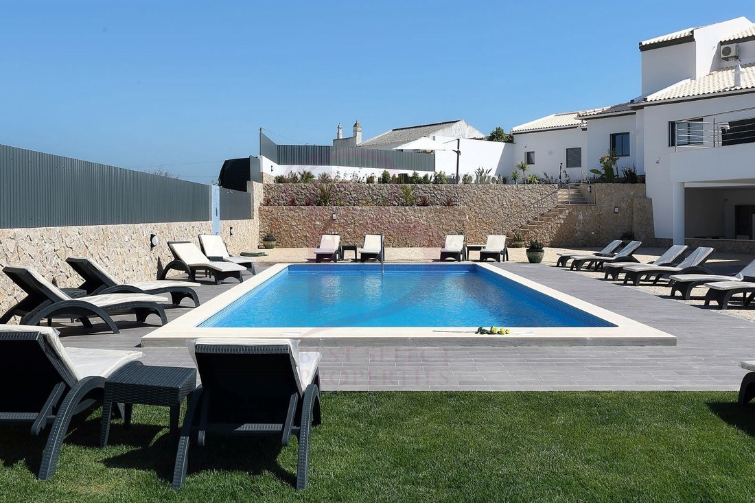 House in Olhos de Agua, Algarve, Portugal 3 - 11111332