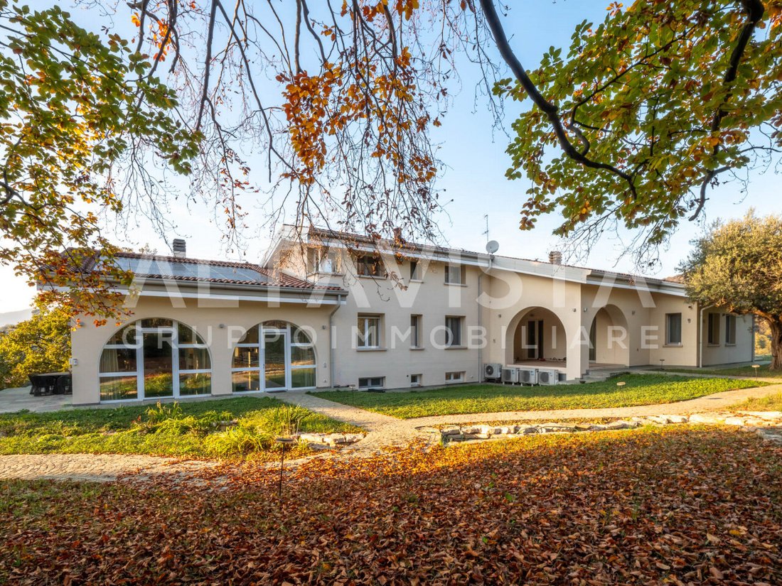 Villa in Rezzato, Lombardy, Italy 2 - 16713784