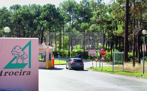 Land in Herdade Da Aroeira, Charneca de Caparica e Sobreda, Setubal 1