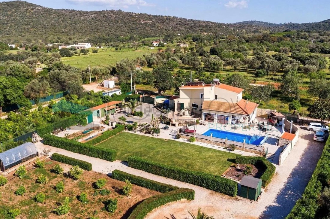 House in Paderne, Algarve, Portugal 1 - 15595497