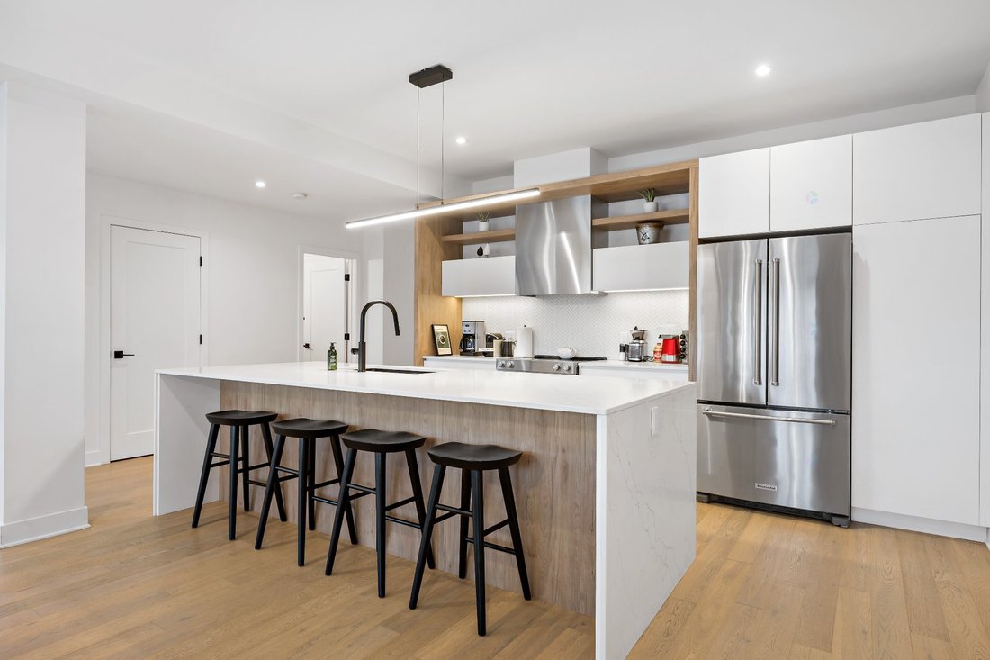 Condo in Mont-Tremblant, Quebec, Canada 2 - 16713403