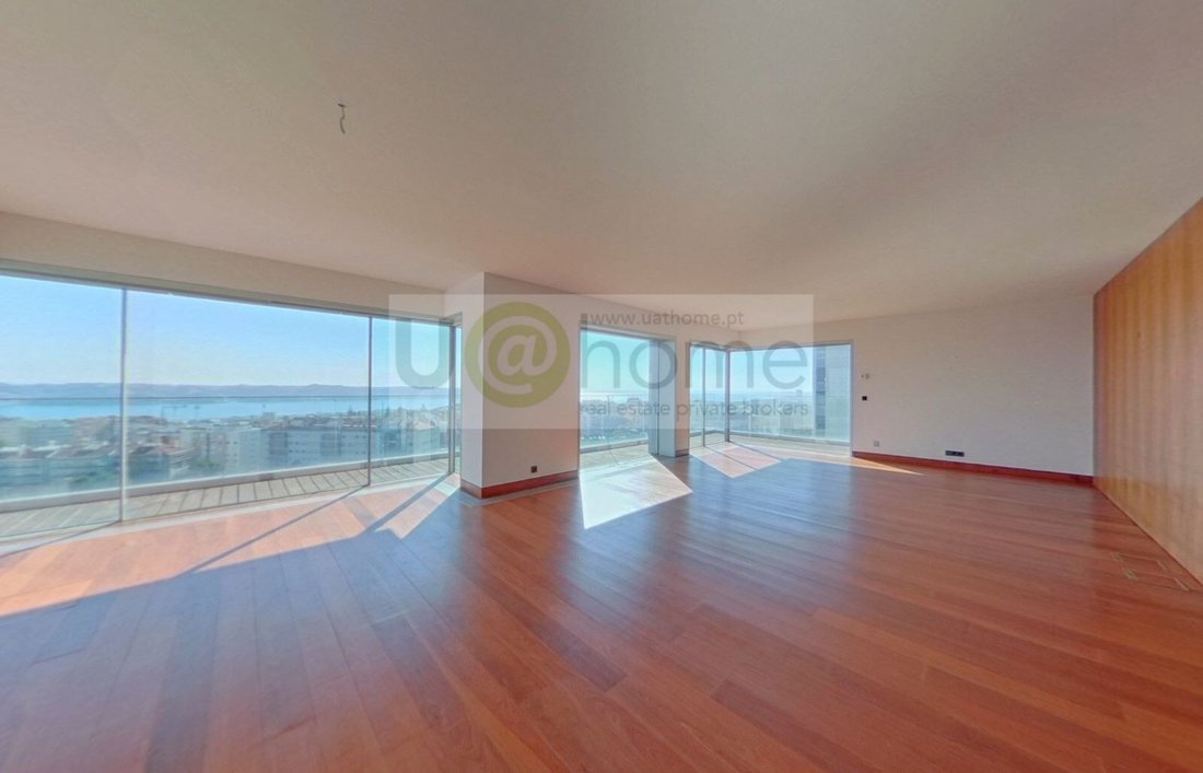 Apartment in Belem, Lisbon, Portugal 1 - 12410541