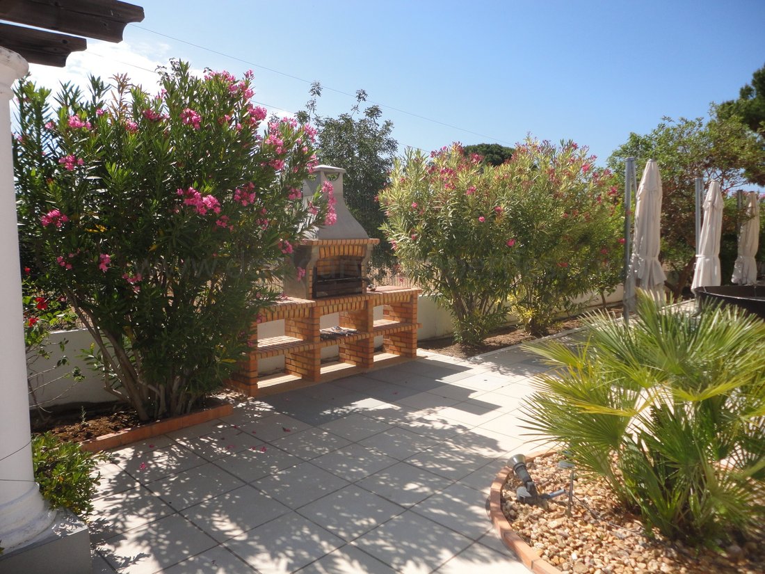 Villa in Vilamoura, Quarteira, Algarve 4 - 15248699