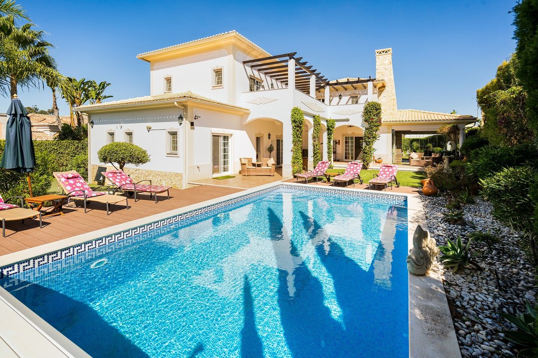 House in Olhos de Agua, Algarve, Portugal 4 - 16557248