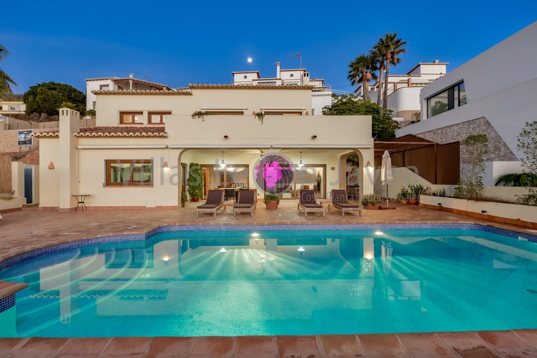 Chalet in Moraira, Teulada, Valencian Community 1 - 15163521