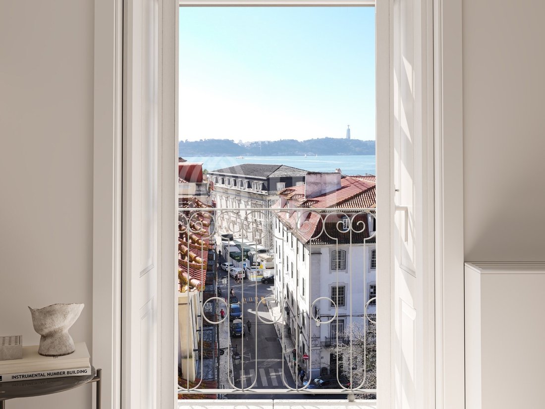 Apartment in Misericordia, Lisbon, Portugal 5 - 15244199