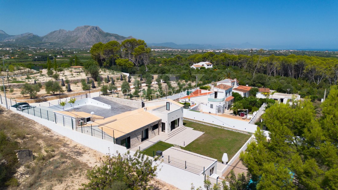Villa in Denia, Valencian Community, Spain 3 - 14575931