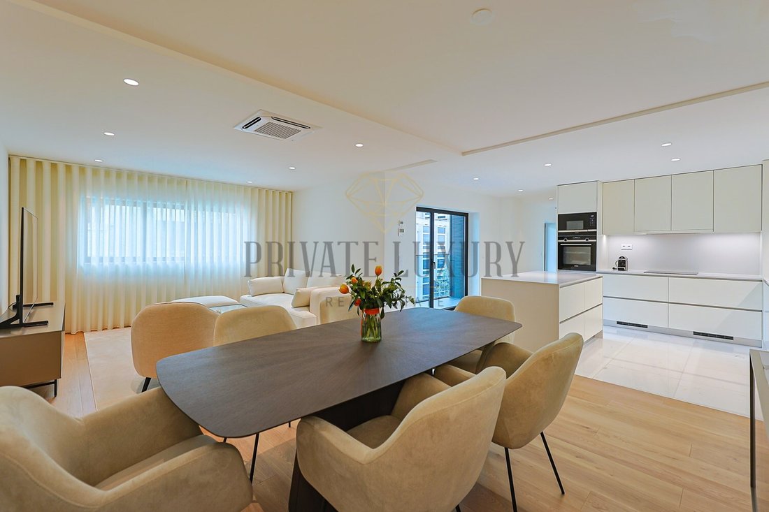 Apartment in Arroios, Lisbon, Portugal 1 - 14952509