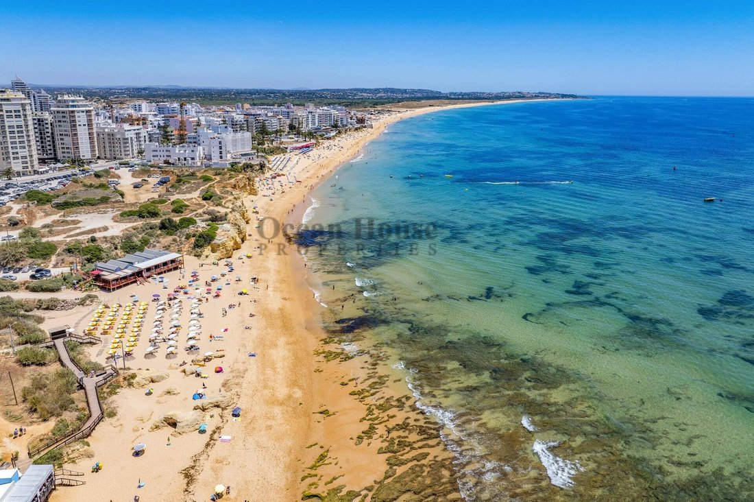 Apartment in Armacao de Pera, Algarve, Portugal 1 - 15412384