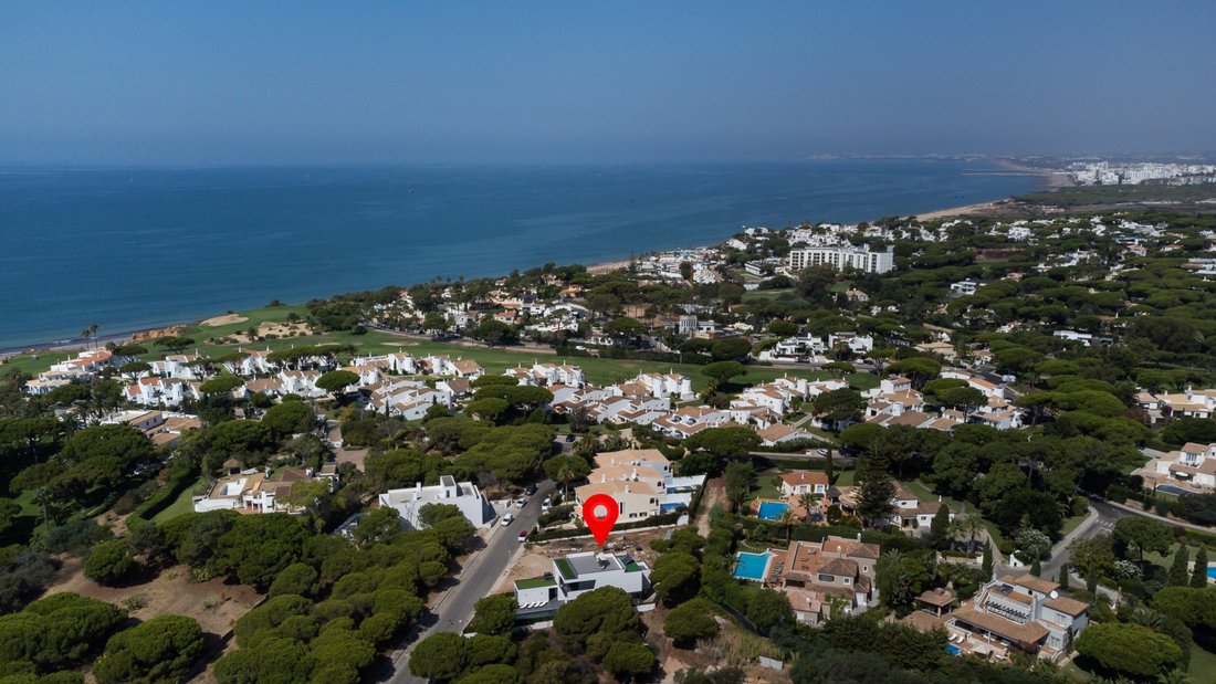 Land in Vale do Lobo, Almancil, Portugal 1 - 12275259