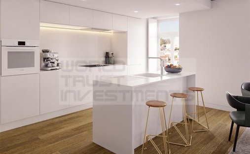Apartment in Misericordia, Lisbon, Portugal 1